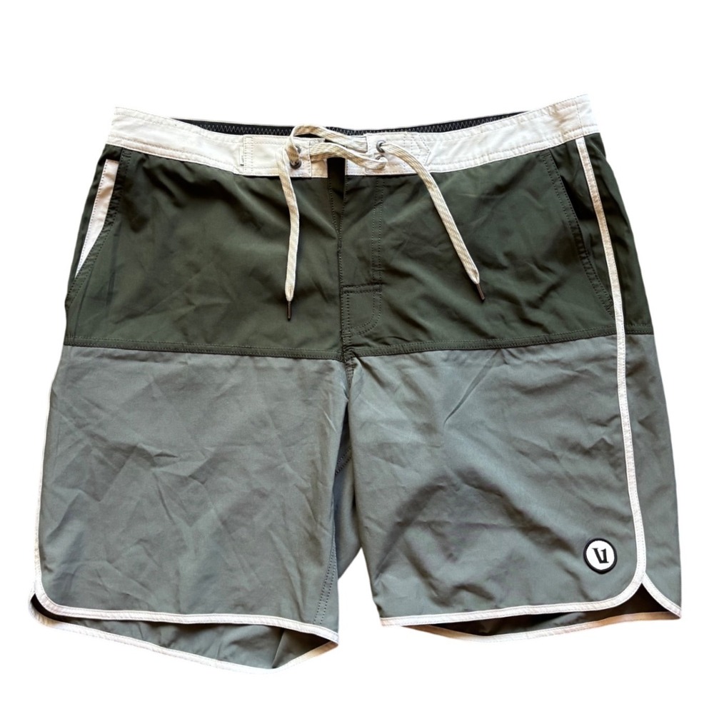 Vuori Cruise Boardshorts Mens 34 Green Colorblock Swim Trunks Training Shorts